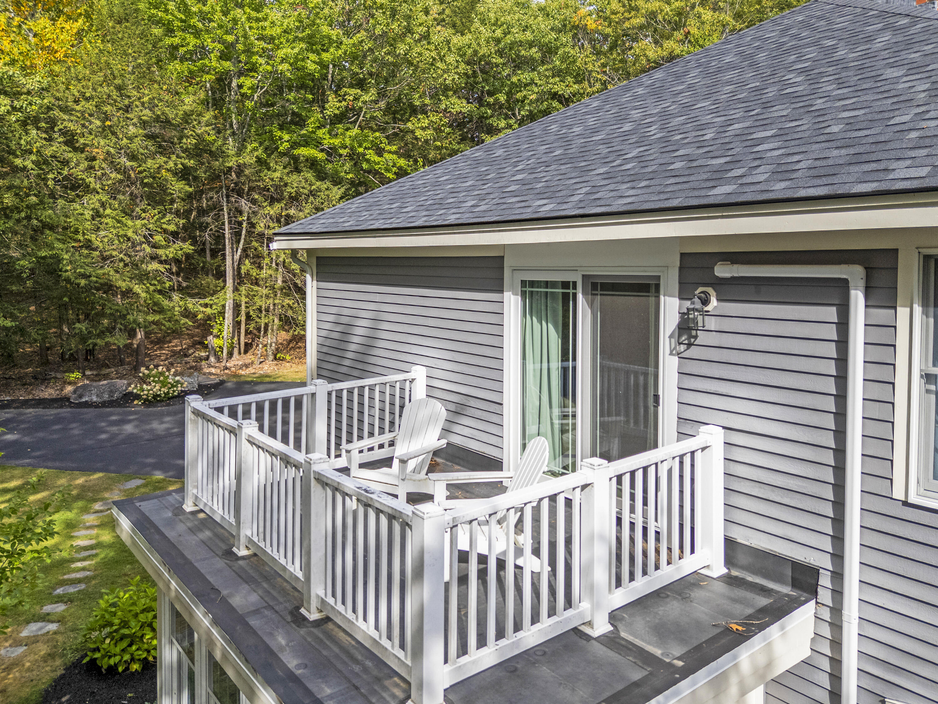 8 Fox Run Road