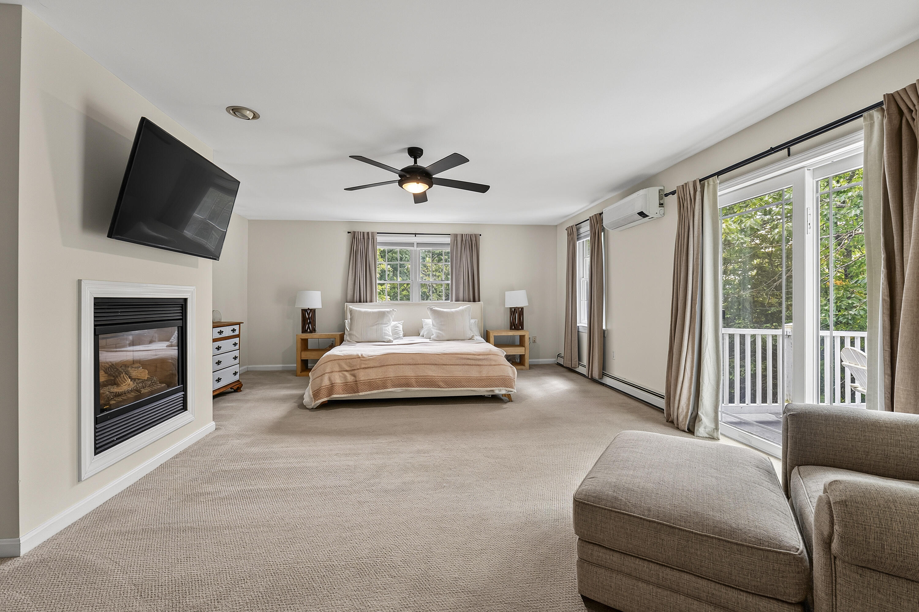 8 Fox Run Road