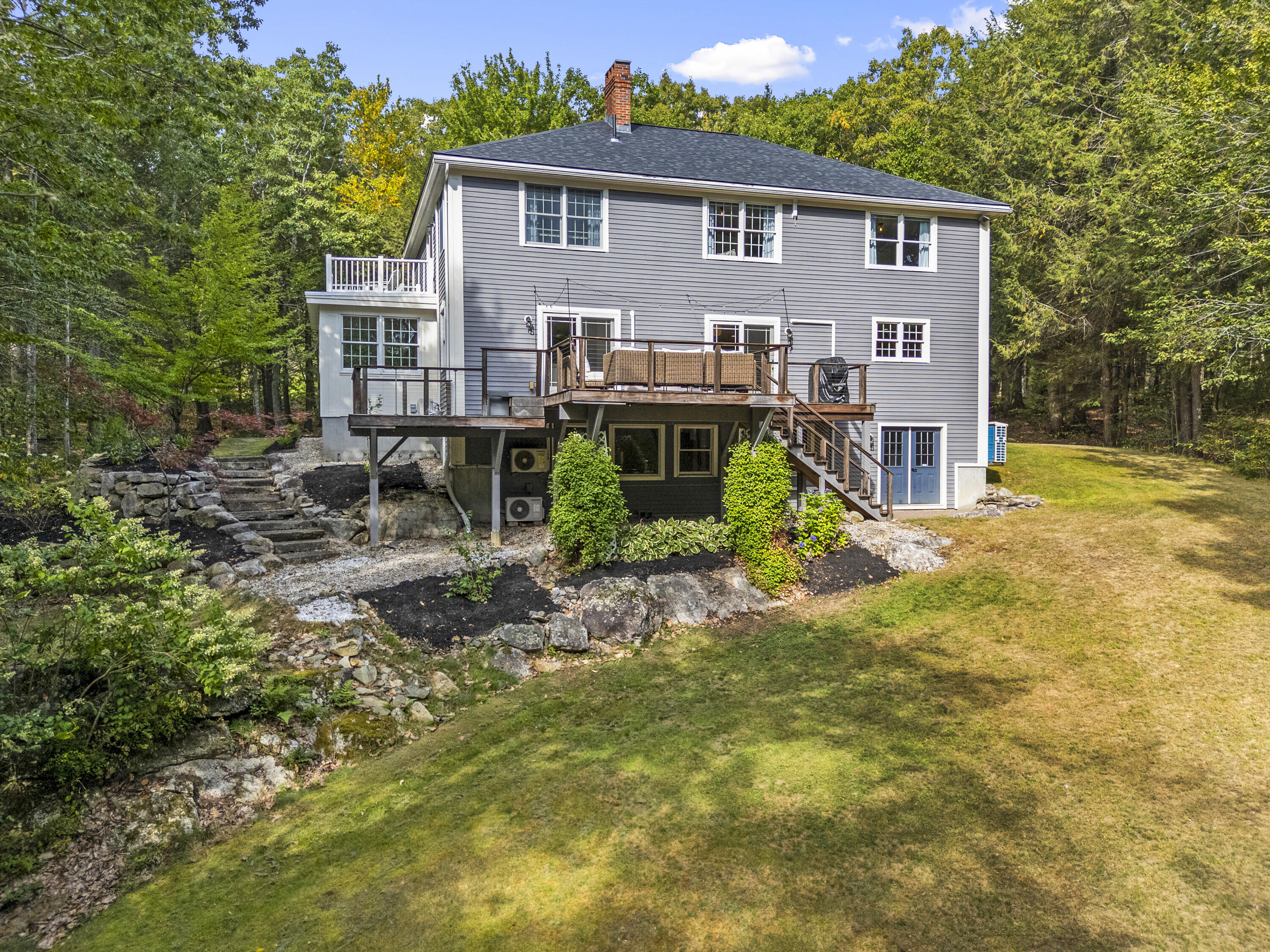 8 Fox Run Road