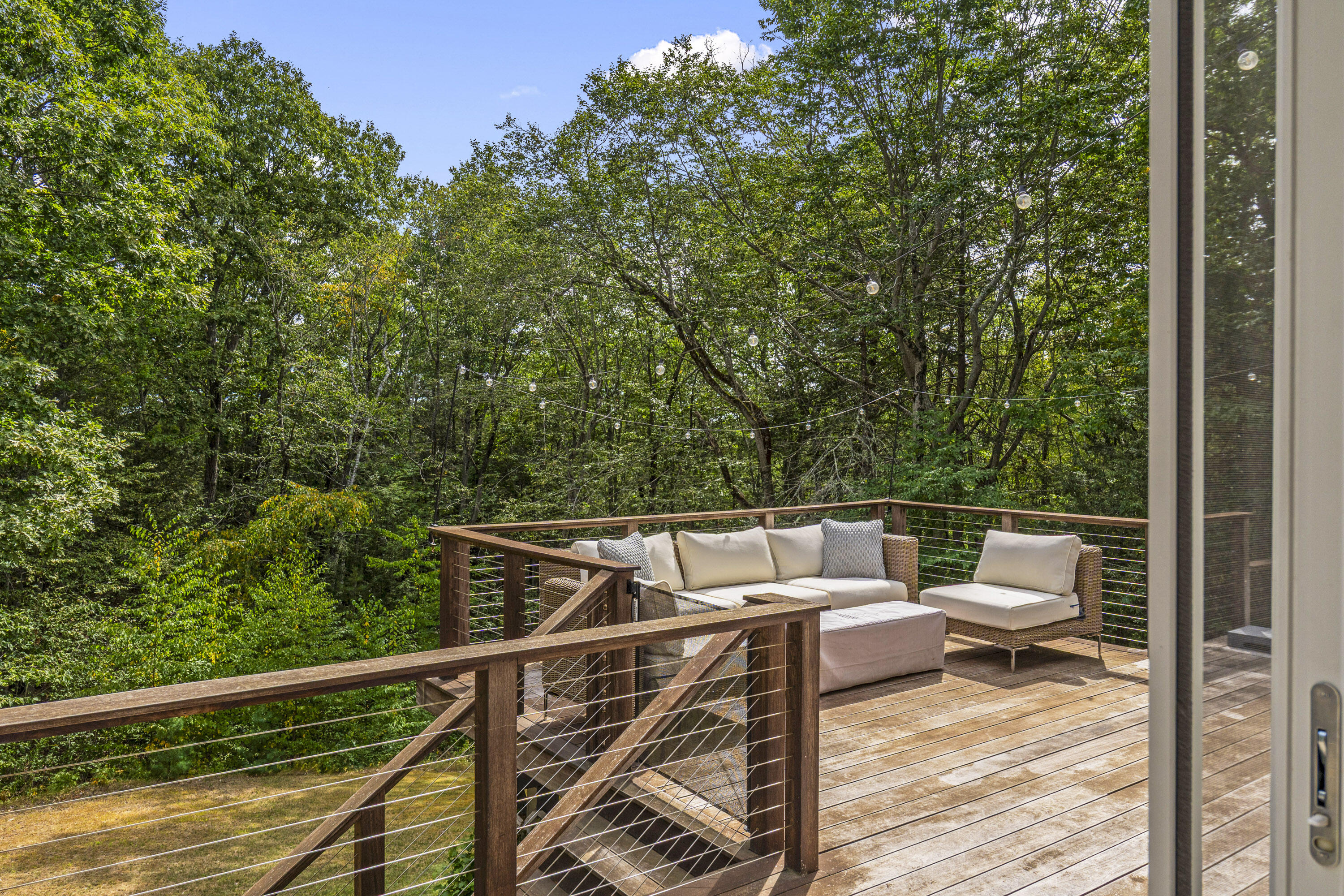 8 Fox Run Road
