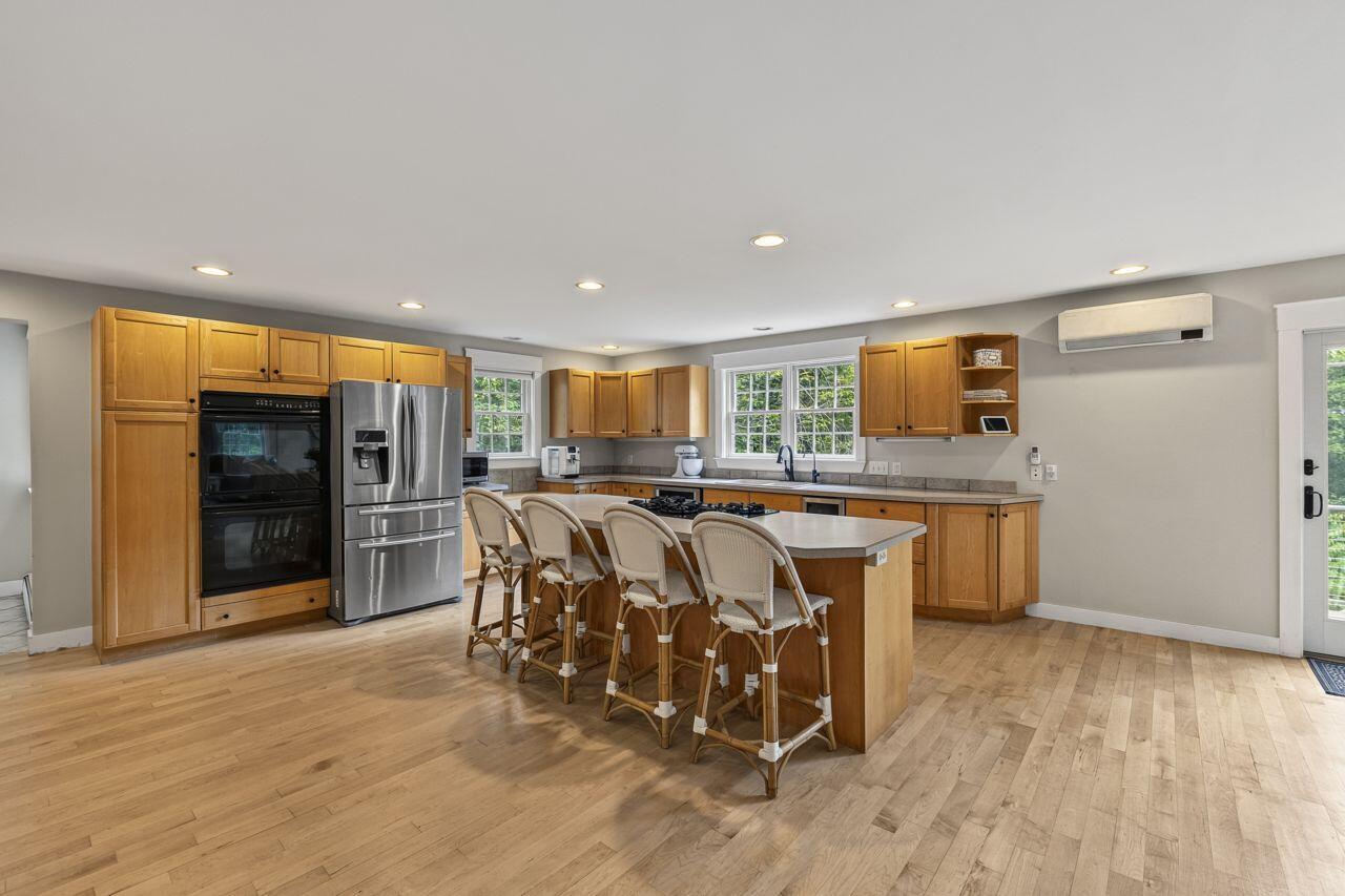 8 Fox Run Road