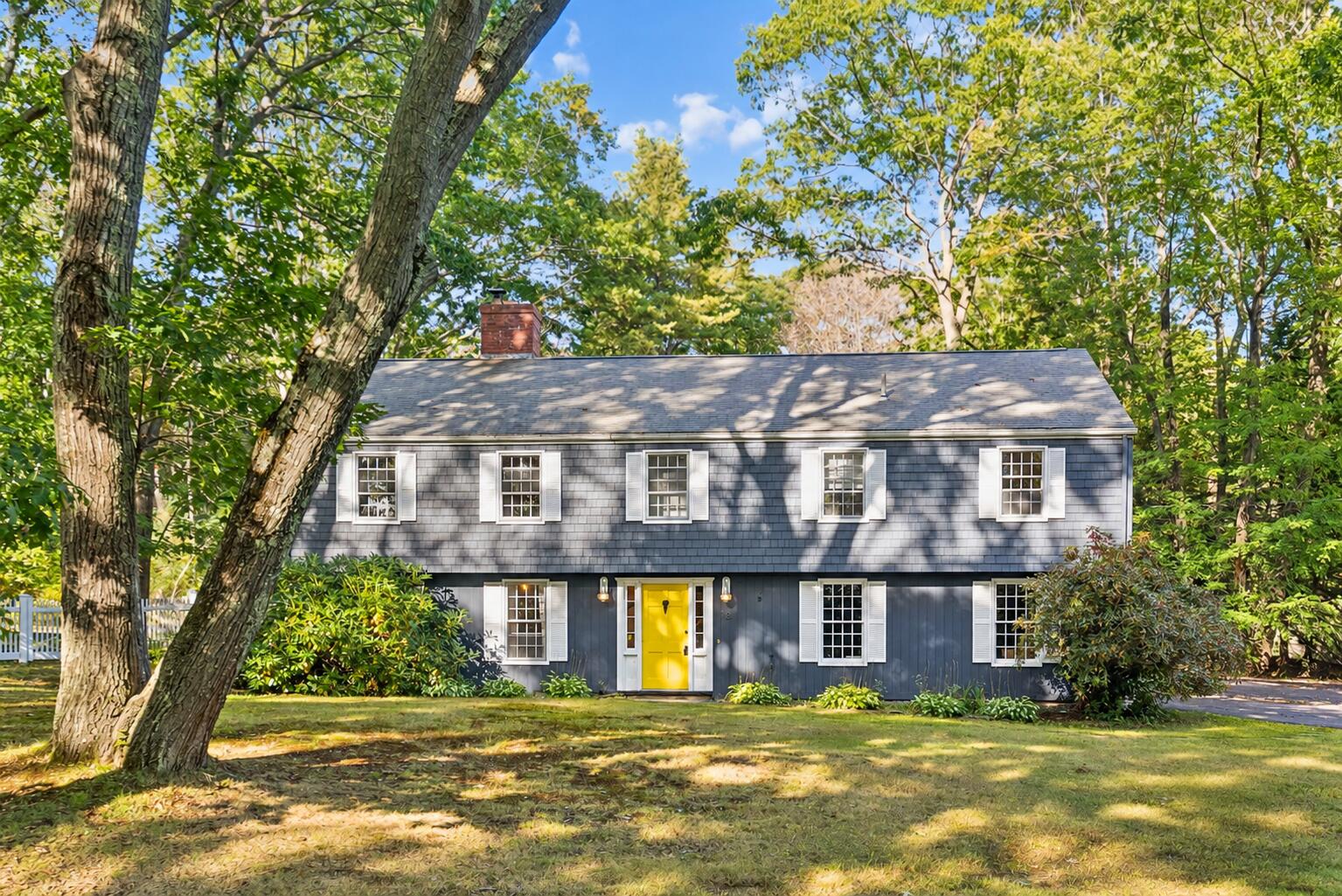 18 Broad Cove Road
