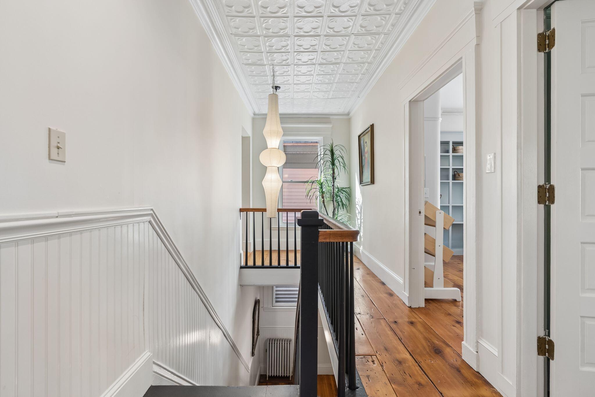 77 Carleton Street