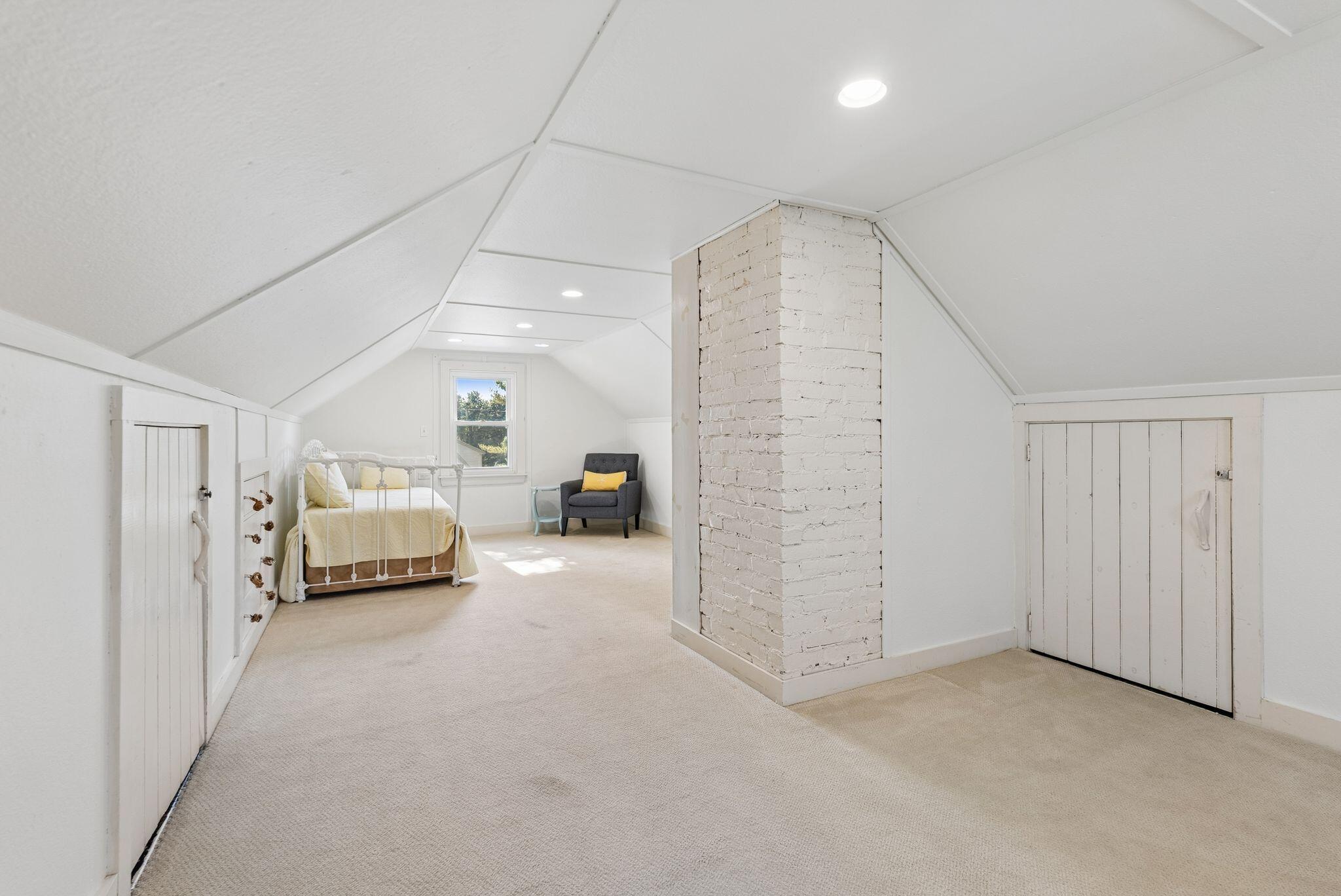 155 Black Point Road