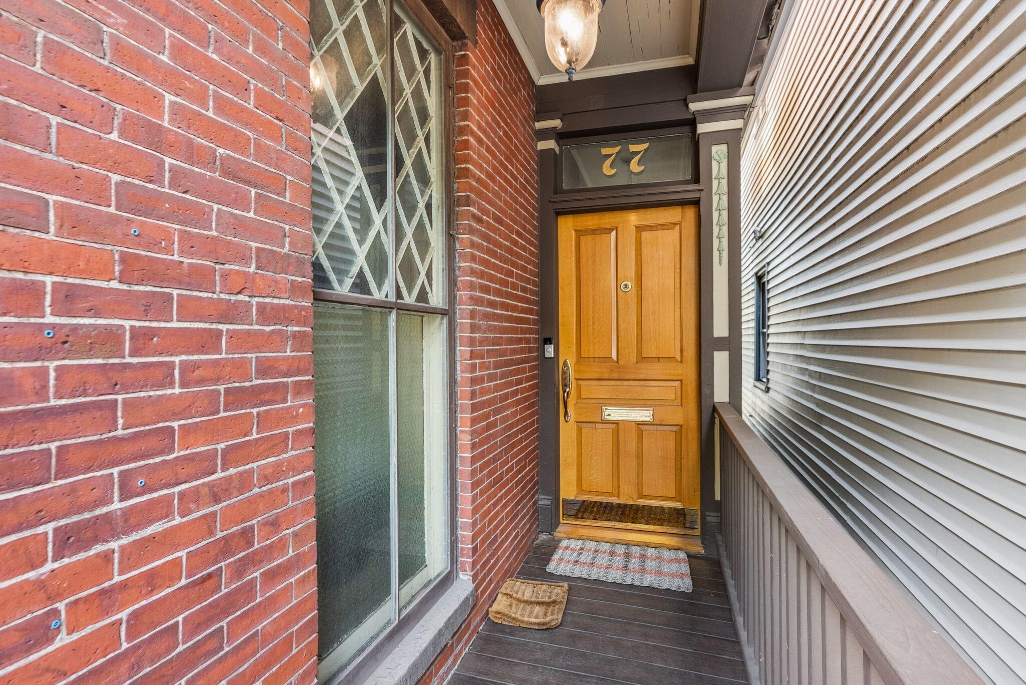 77 Carleton Street