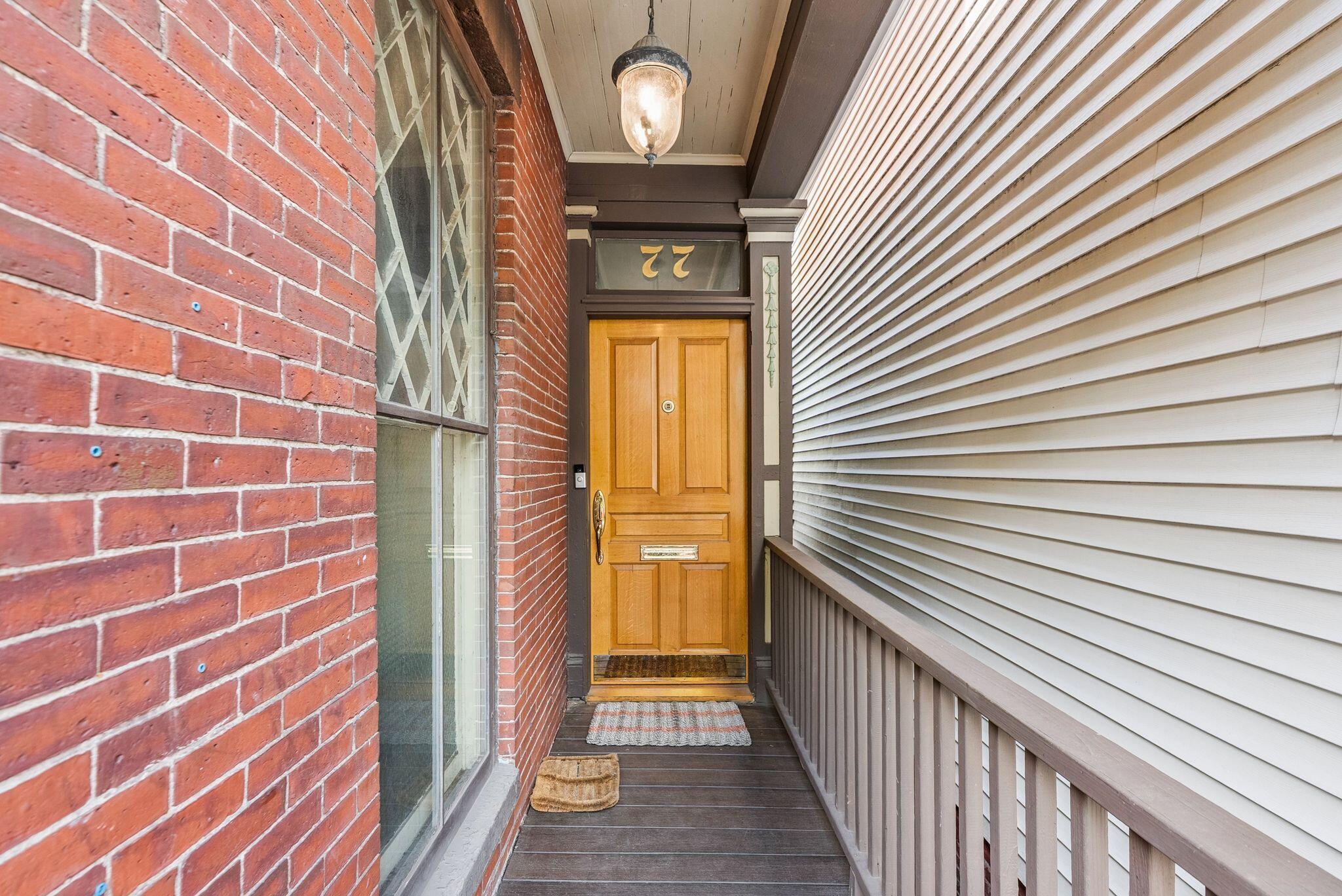 77 Carleton Street