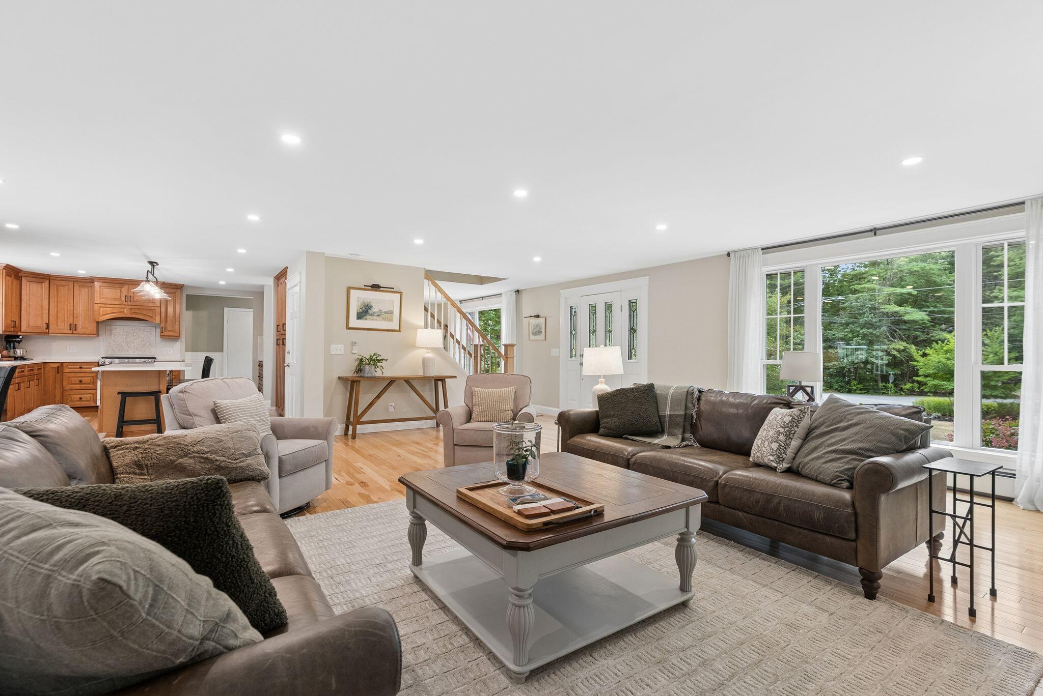 25 Brookside Drive