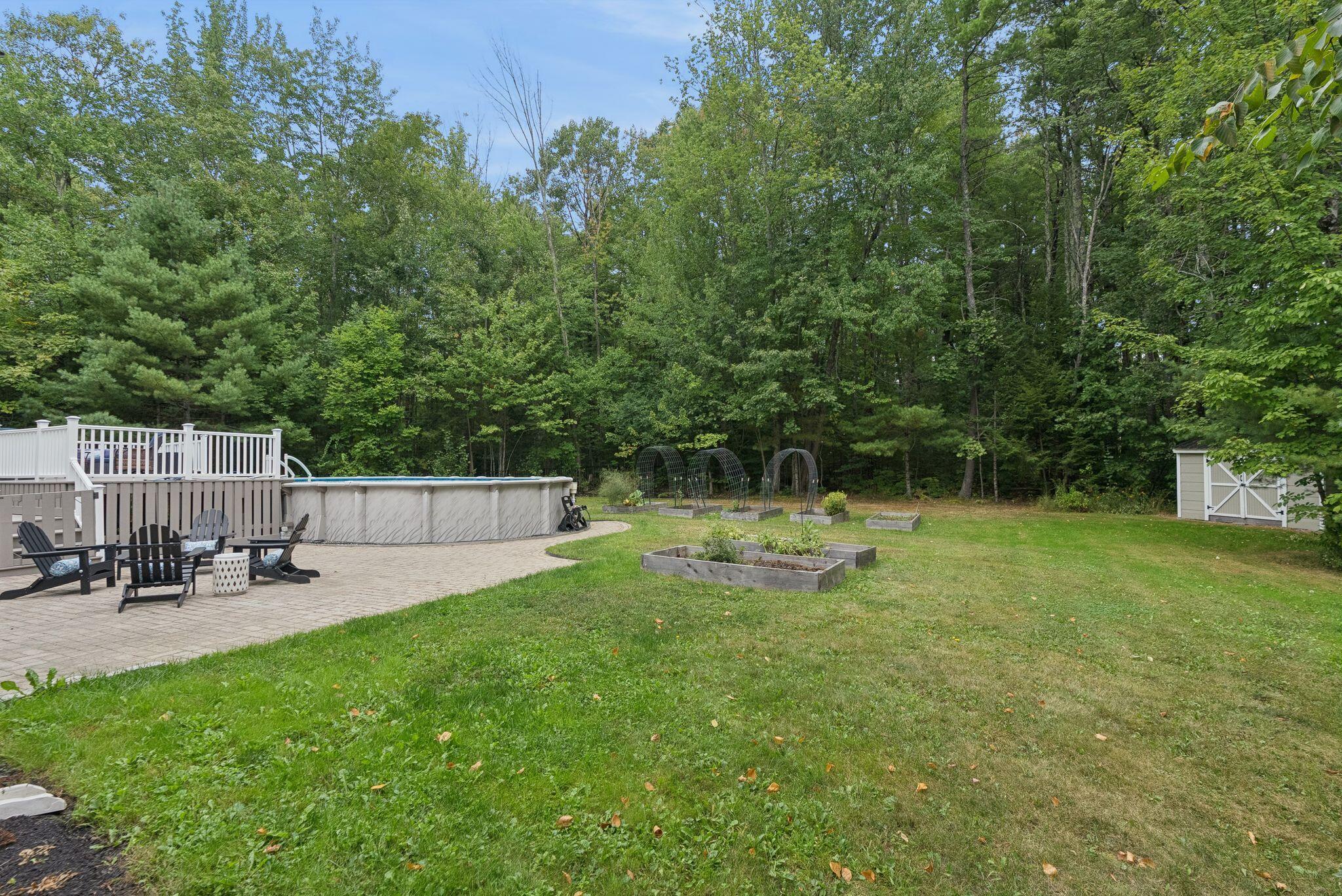 25 Brookside Drive