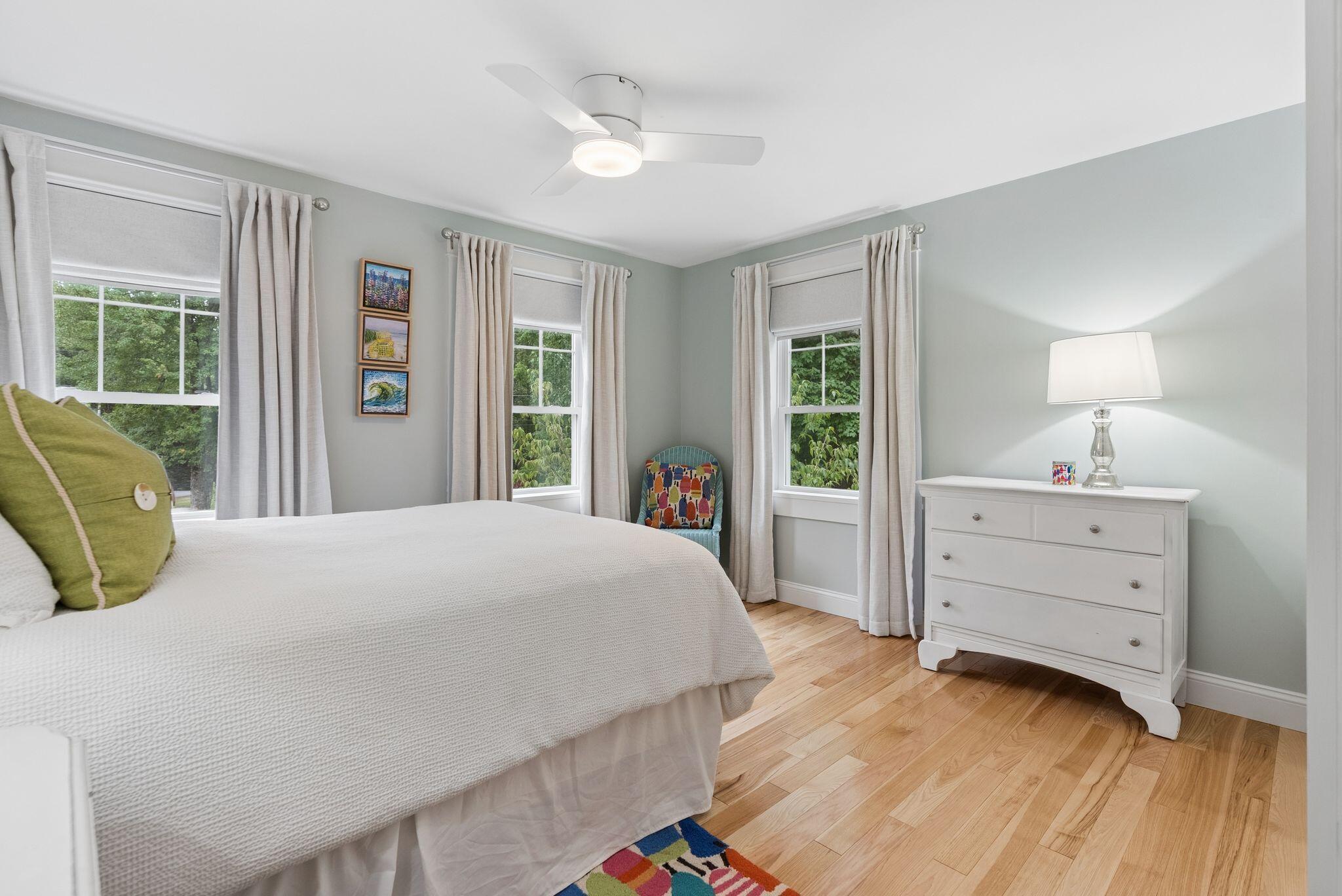 25 Brookside Drive