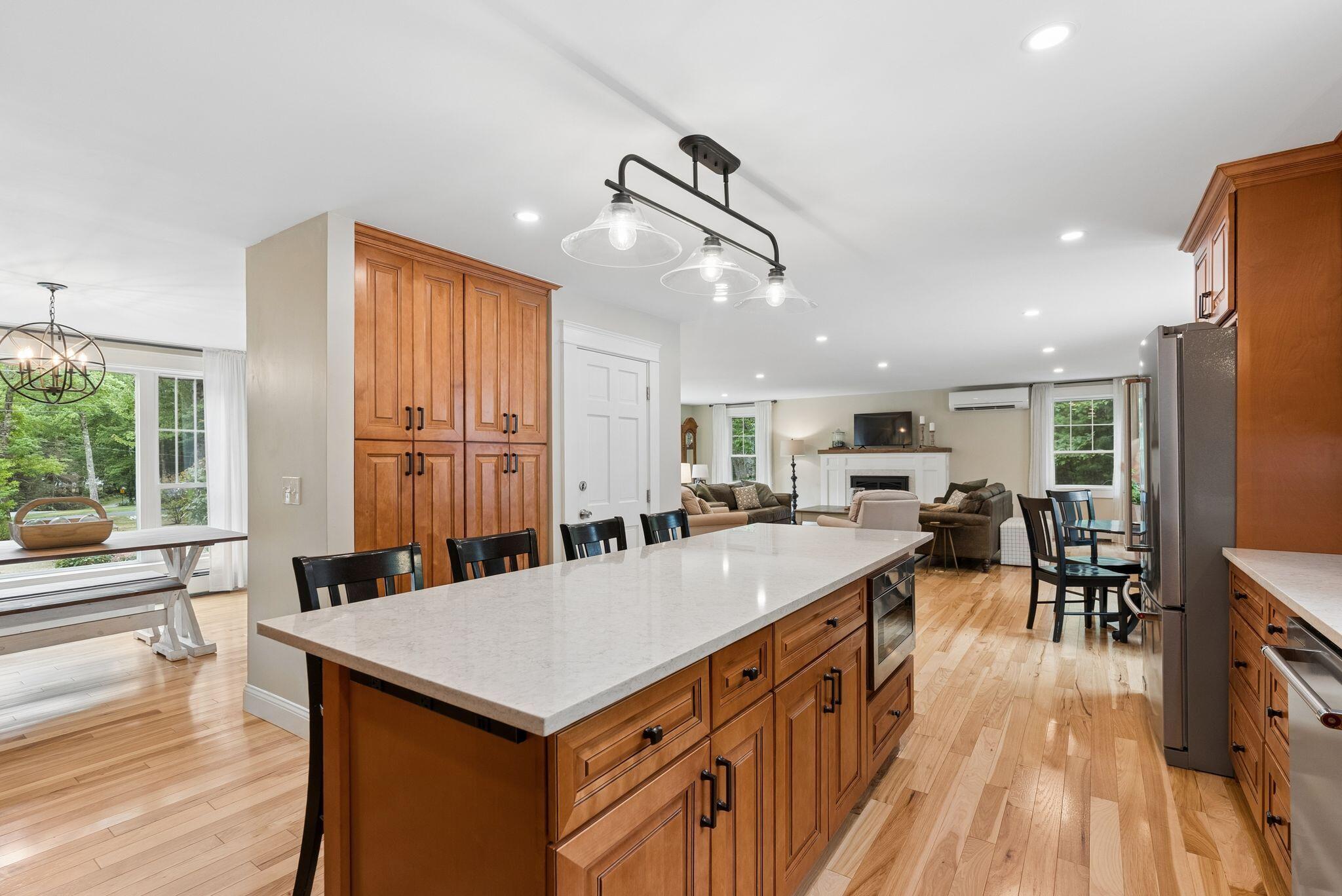 25 Brookside Drive