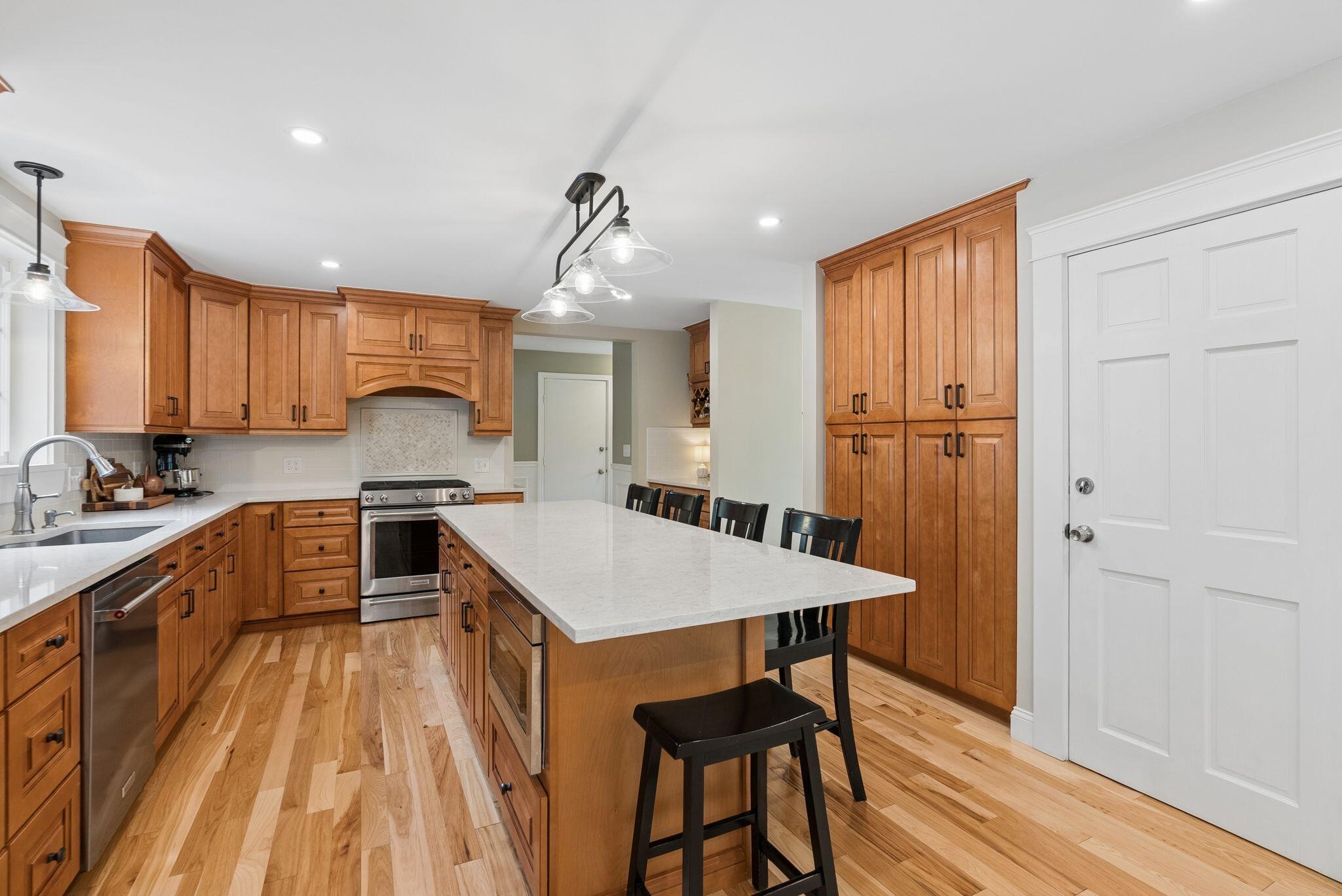 25 Brookside Drive