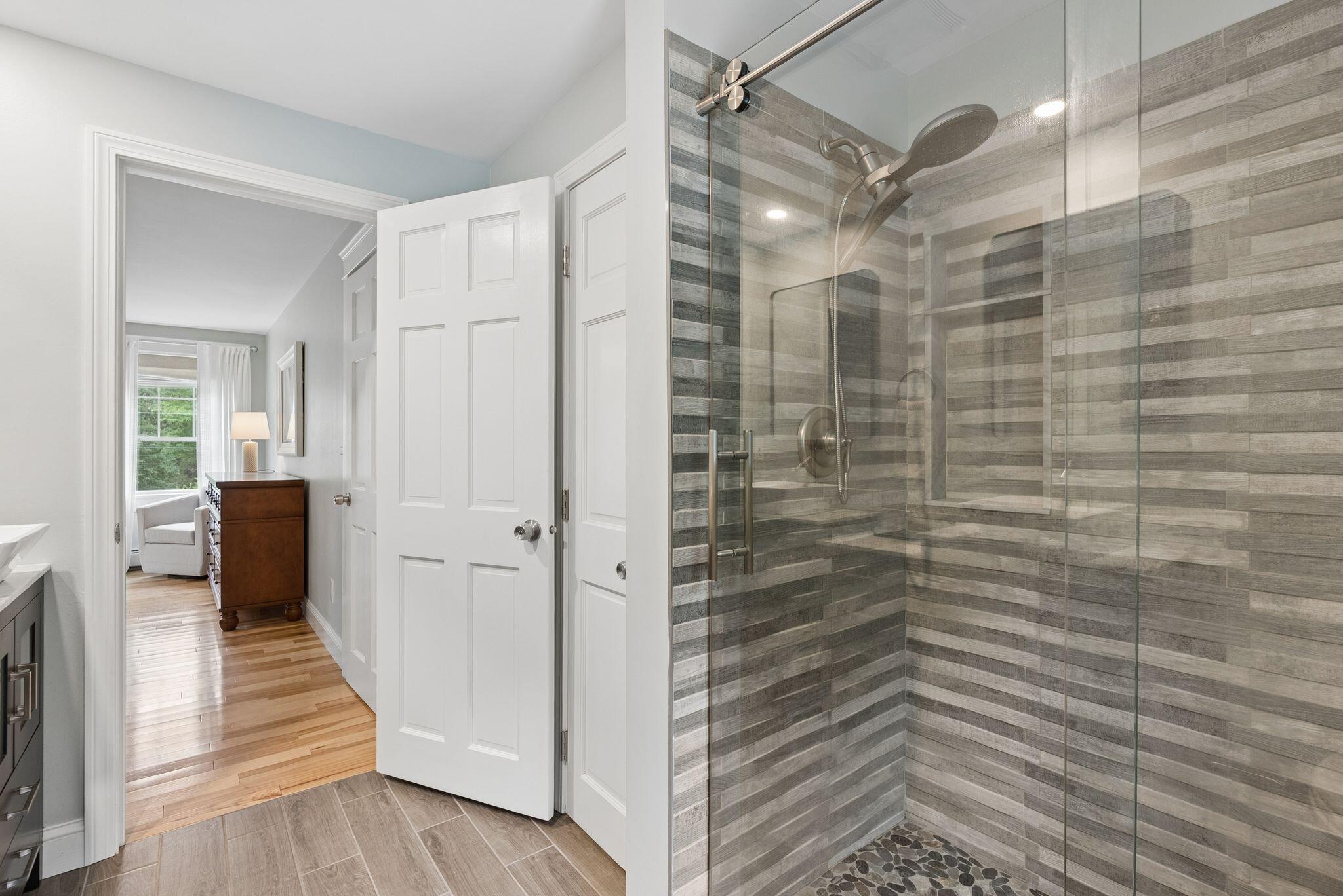 25 Brookside Drive