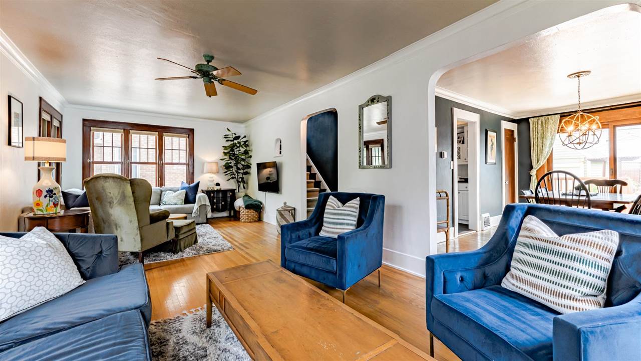 1723 W Hillsdale Street