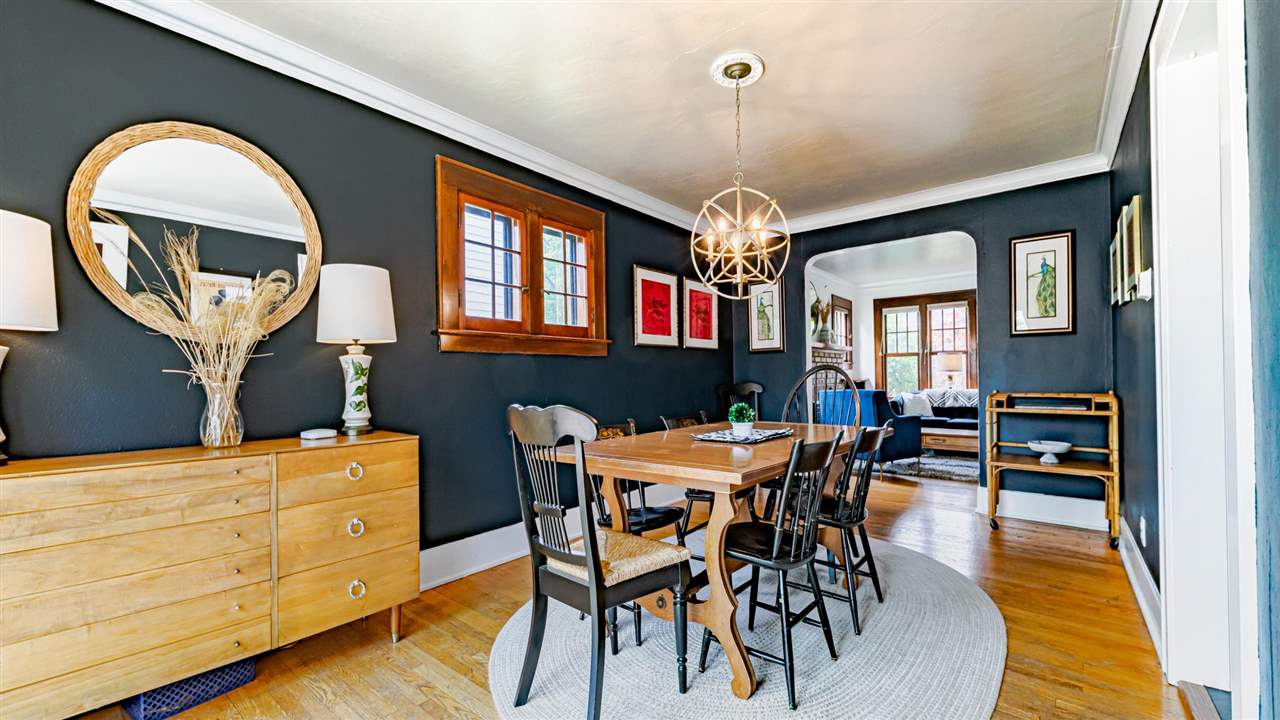 1723 W Hillsdale Street