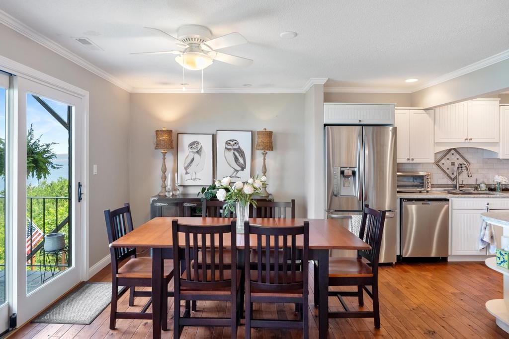 1134 Charlevoix Avenue Unit: 8