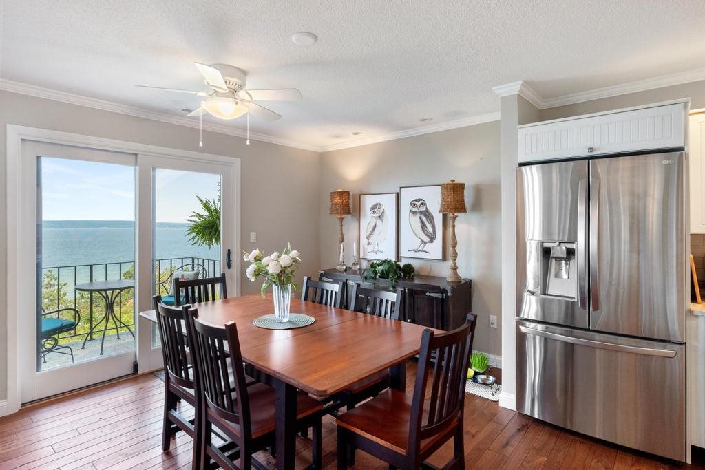 1134 Charlevoix Avenue Unit: 8