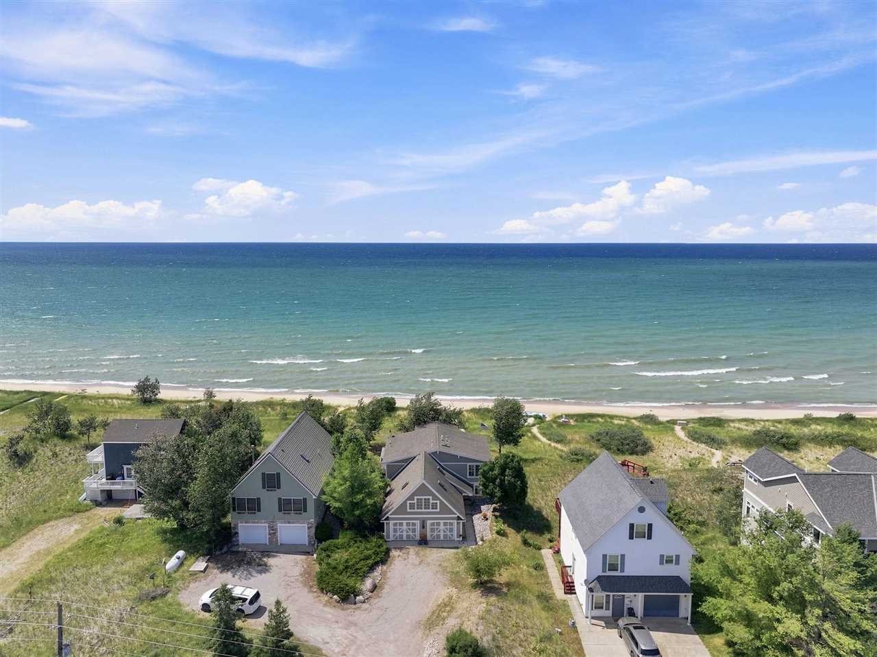 8463 Sturgeon Bay Drive