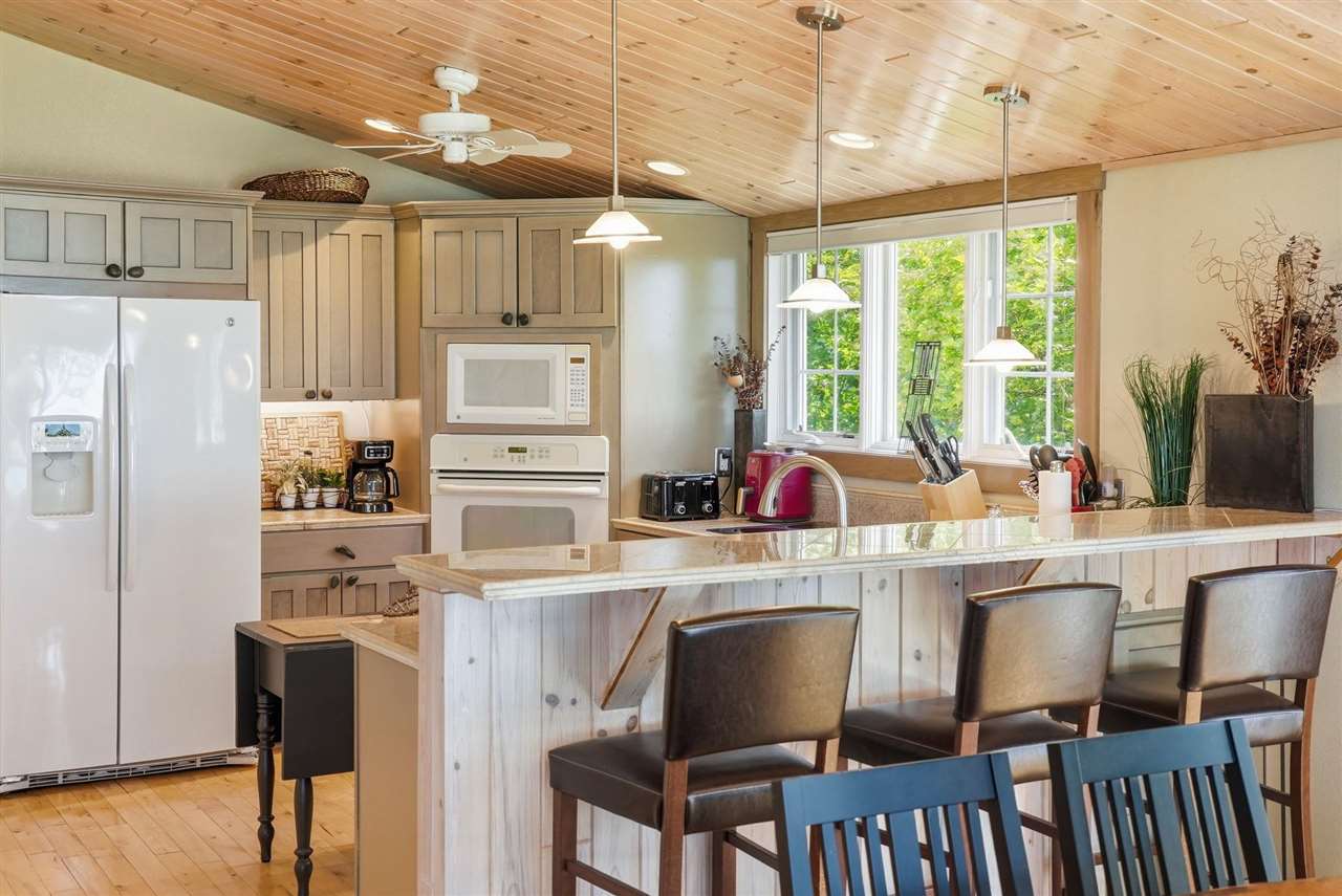 8463 Sturgeon Bay Drive
