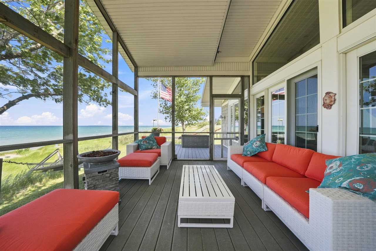 8463 Sturgeon Bay Drive