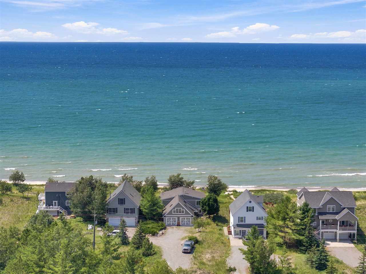 8463 Sturgeon Bay Drive