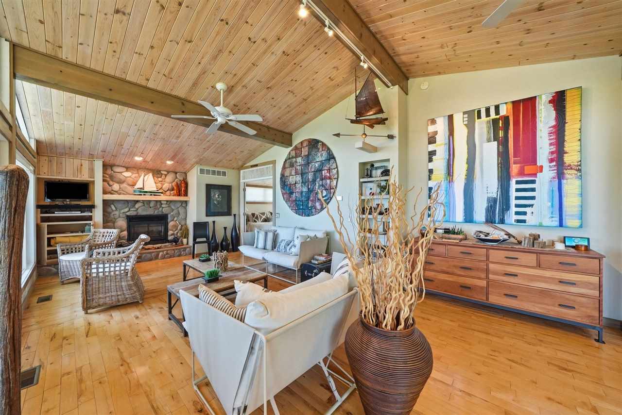 8463 Sturgeon Bay Drive