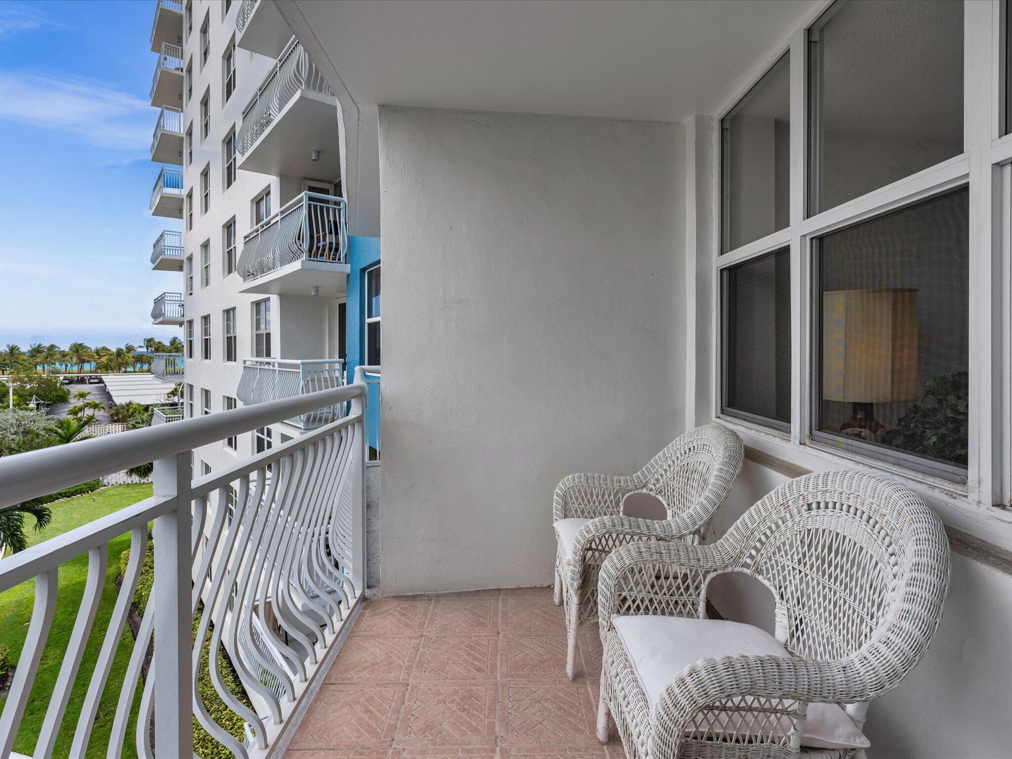301 N Ocean Boulevard 407