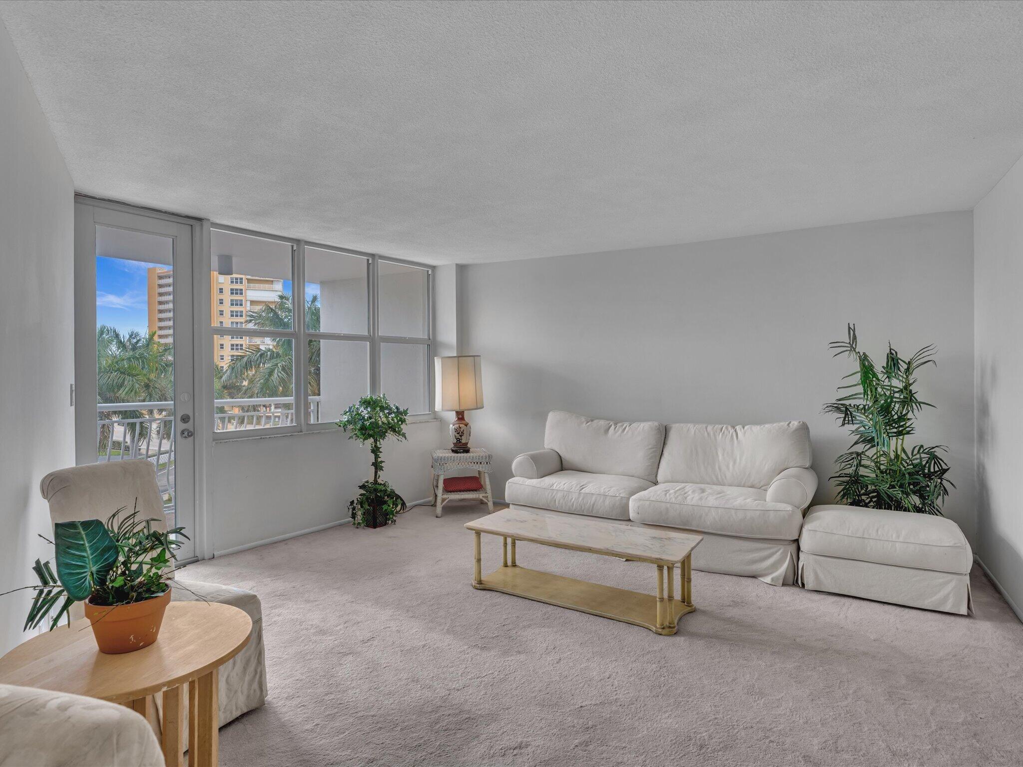301 N Ocean Boulevard 407
