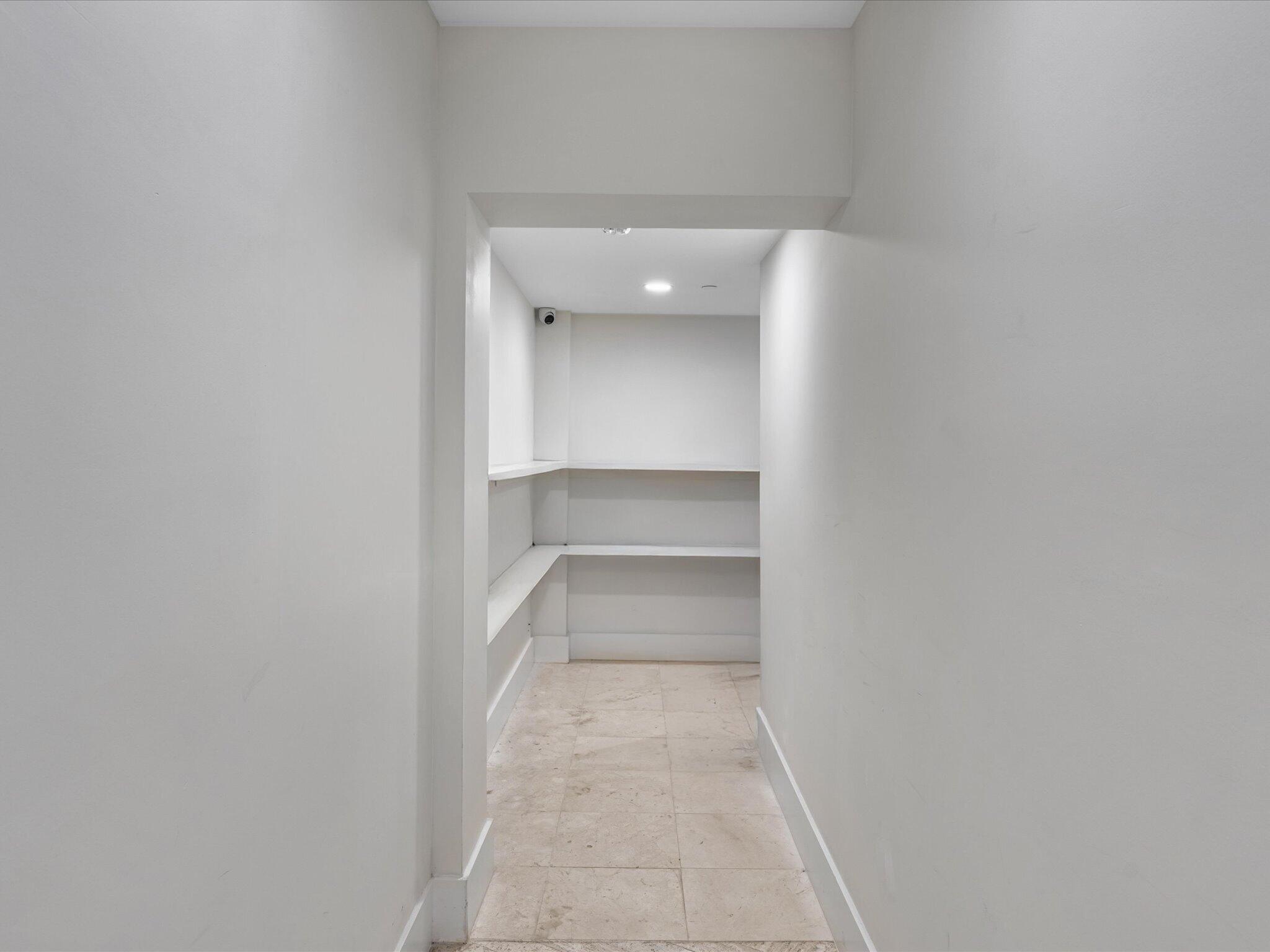 301 N Ocean Boulevard 407