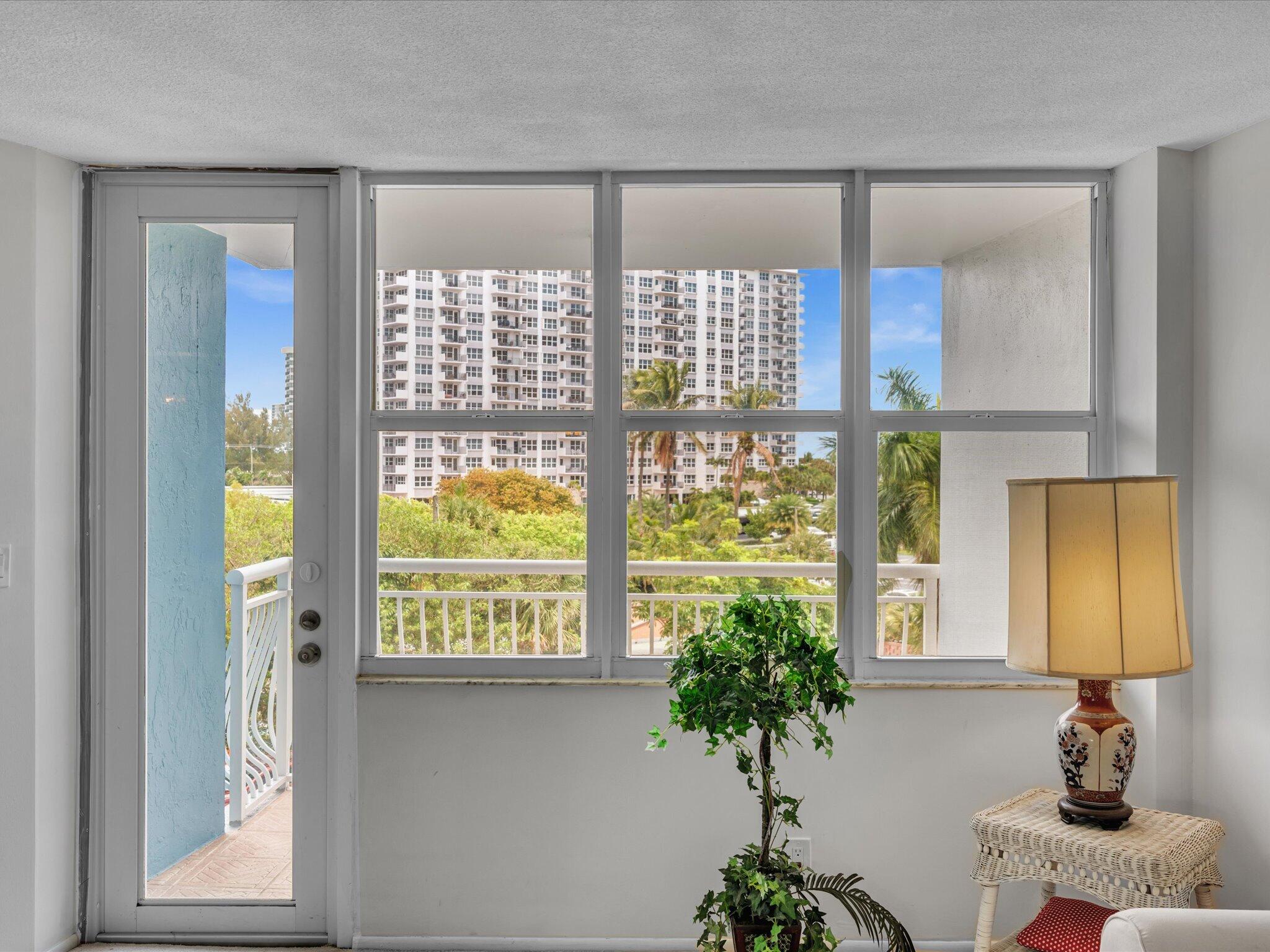 301 N Ocean Boulevard 407