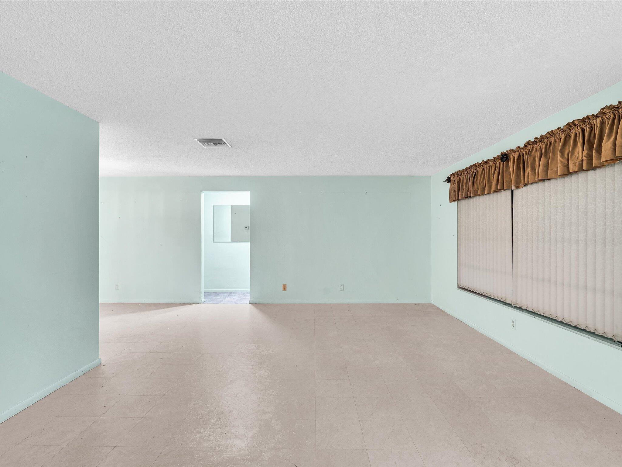 4514 NW 43rd Terrace
