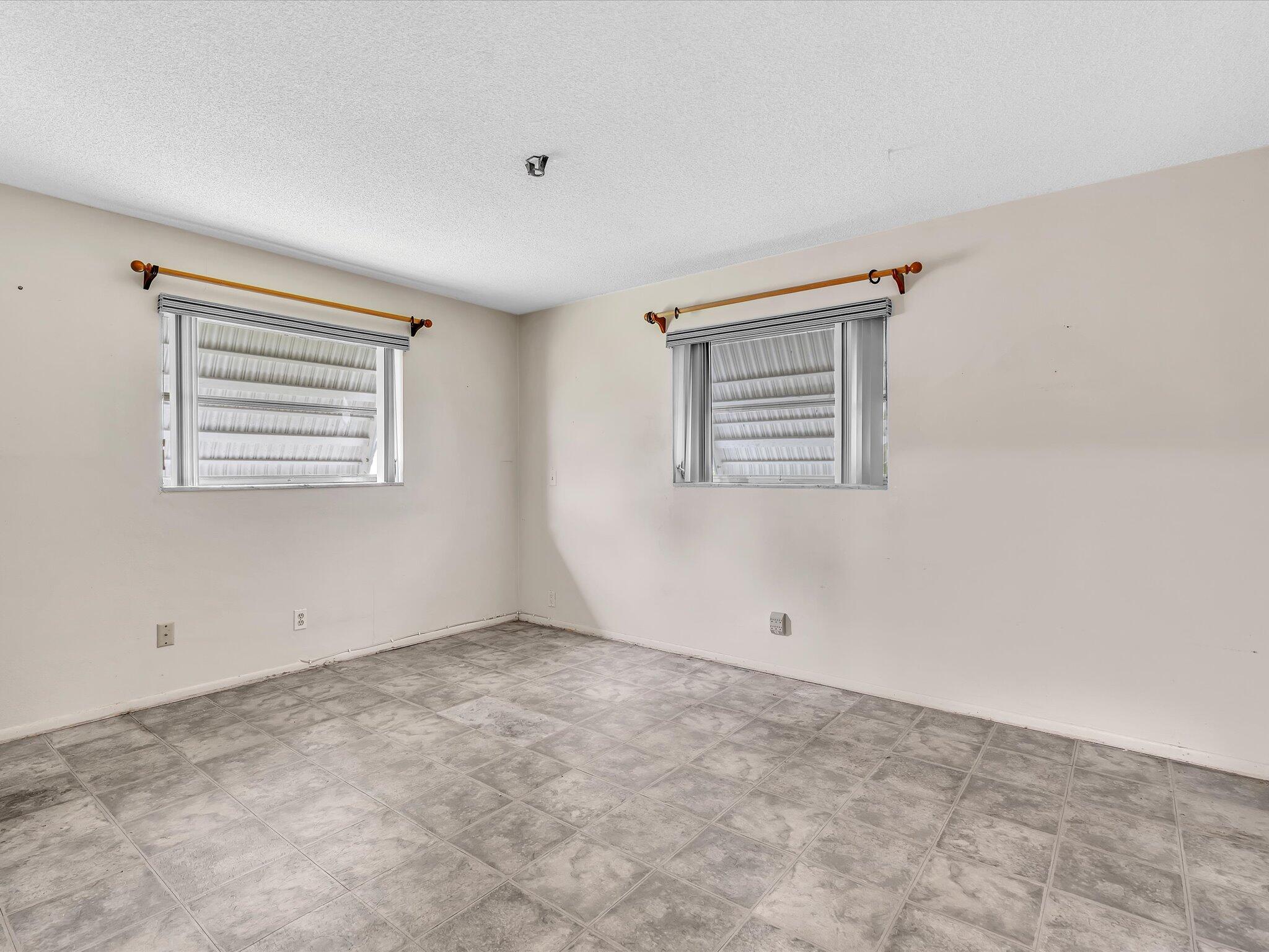4514 NW 43rd Terrace