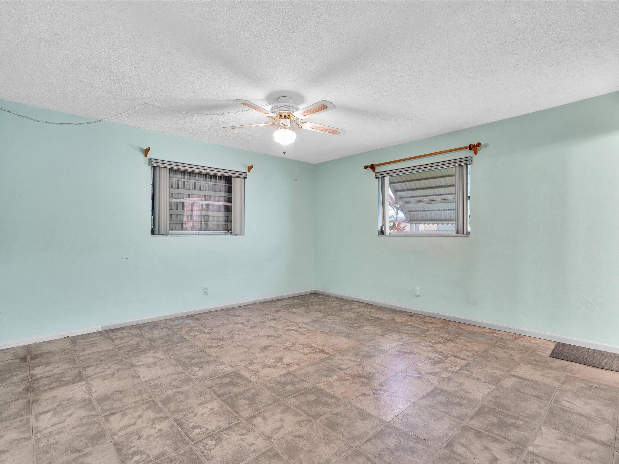 4514 NW 43rd Terrace