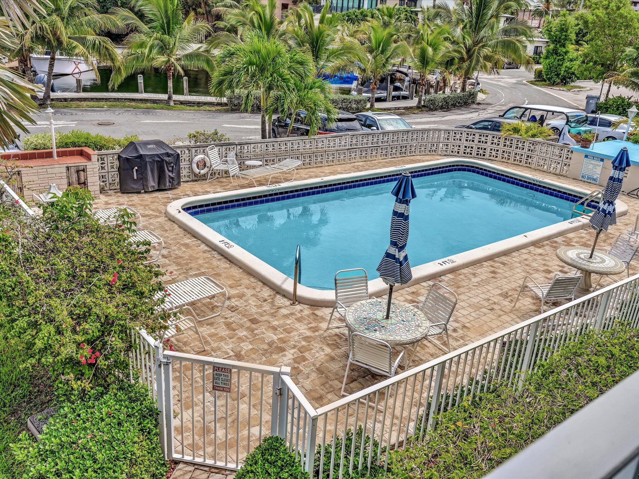 3232 Canal Drive 19