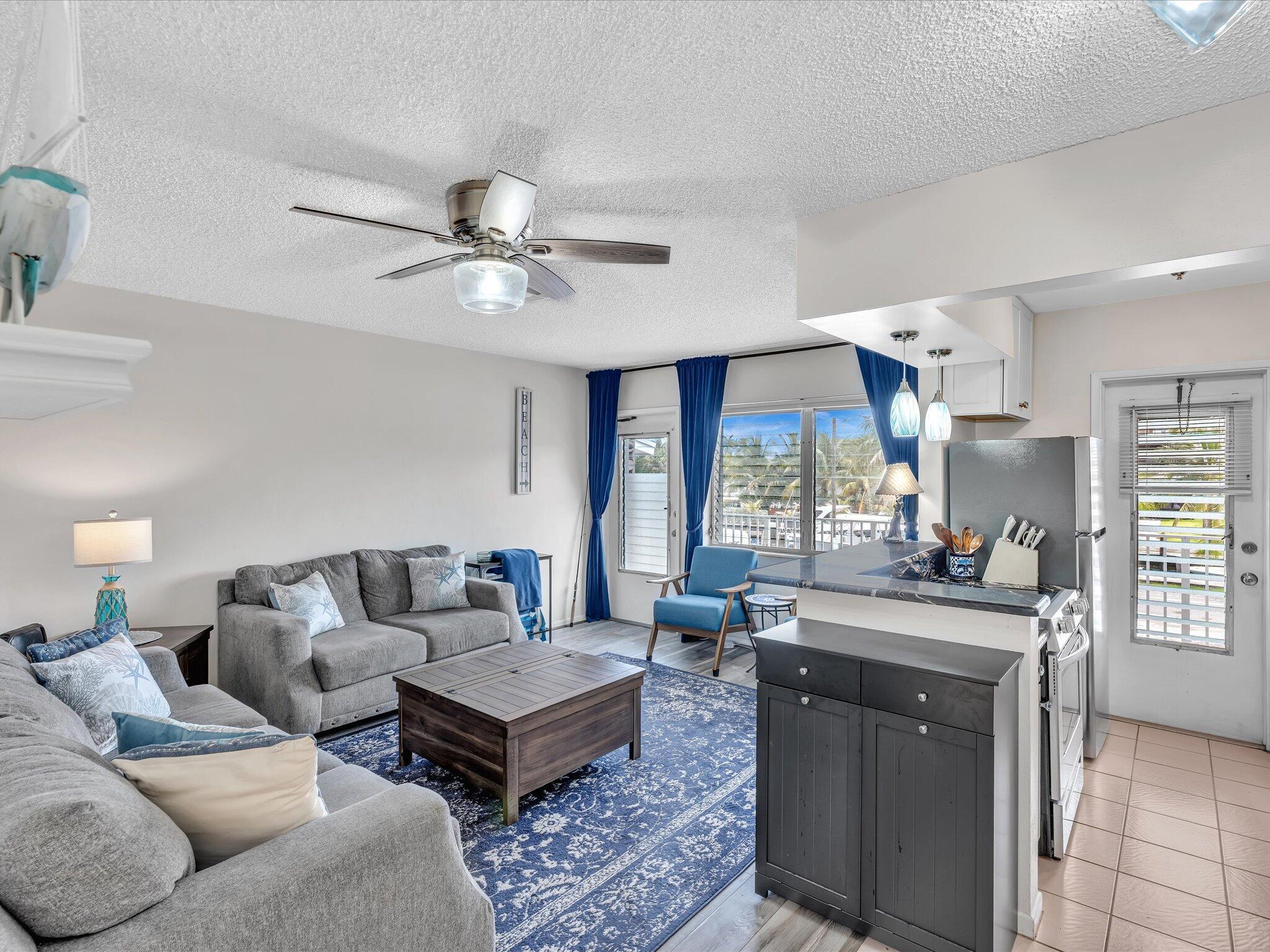 3232 Canal Drive 19