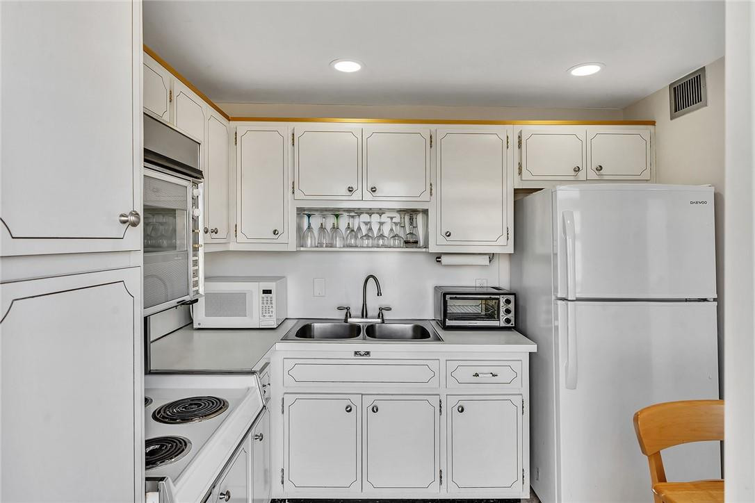 201 N Ocean Blvd 705