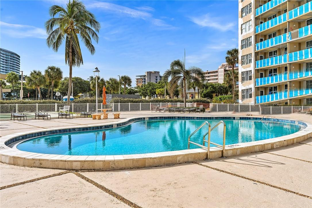 201 N Ocean Blvd 705