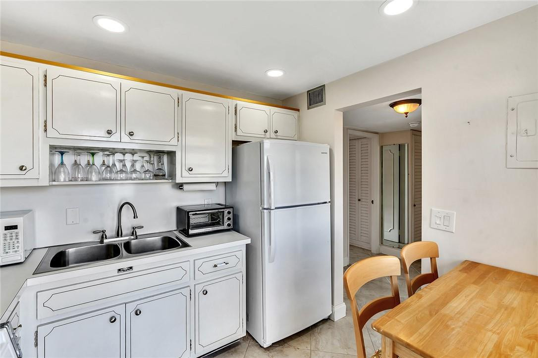 201 N Ocean Blvd 705