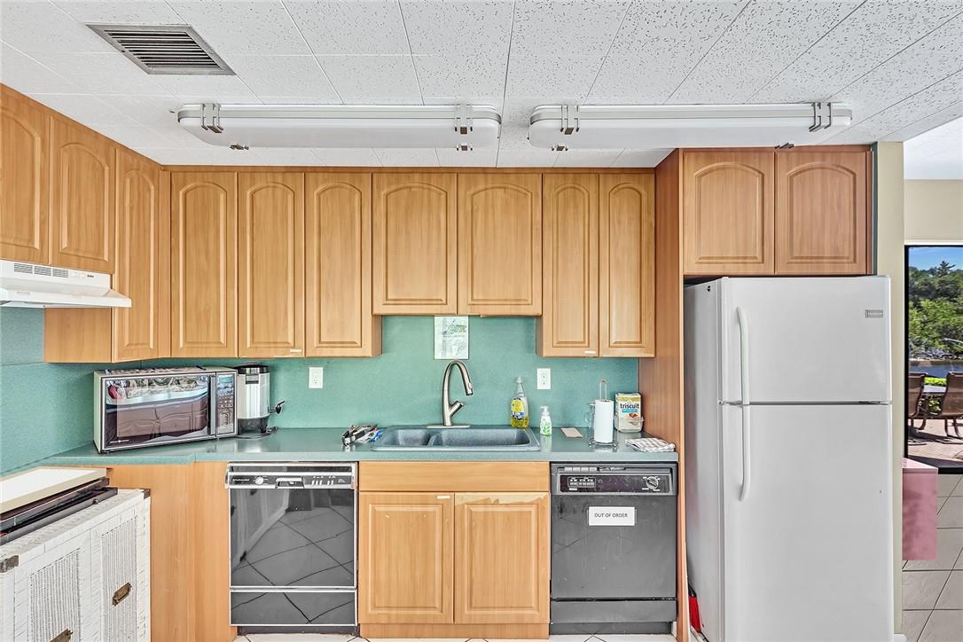 1629 Riverview Rd 219