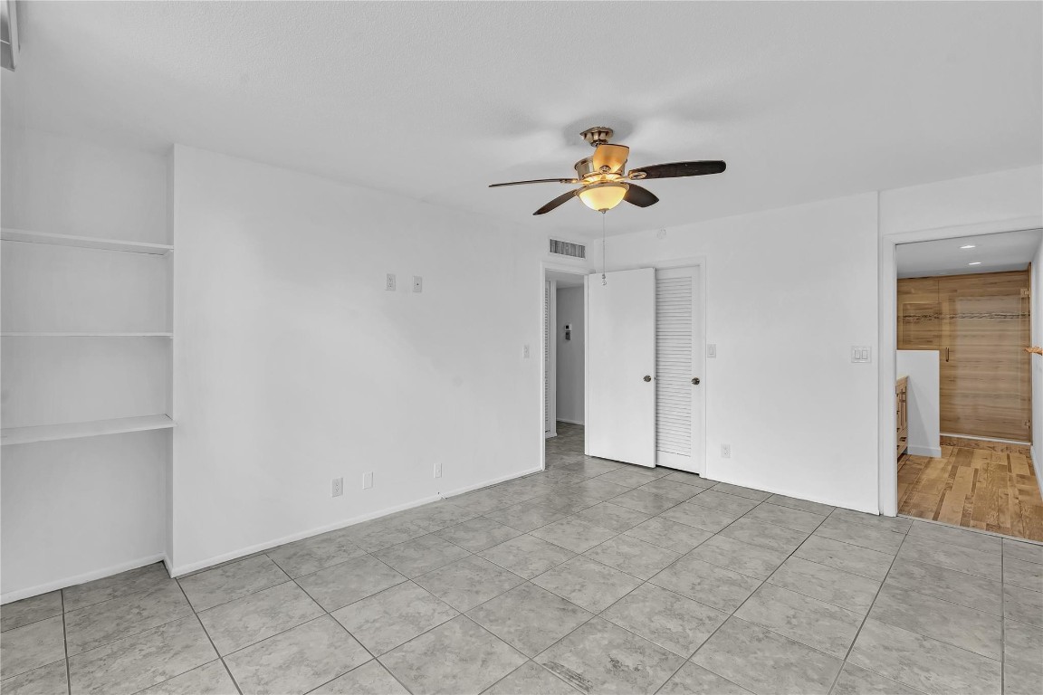 301 N Ocean Blvd 105