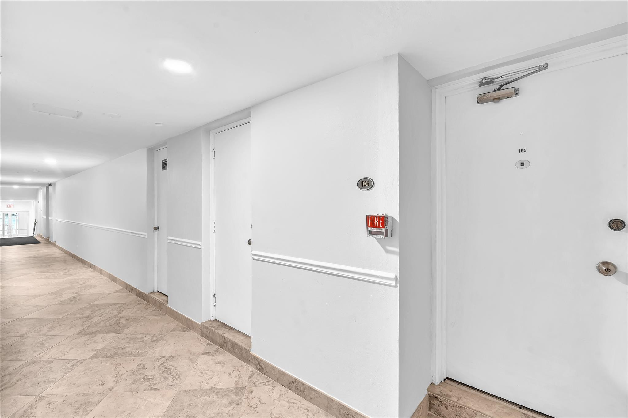 301 N Ocean Blvd 105