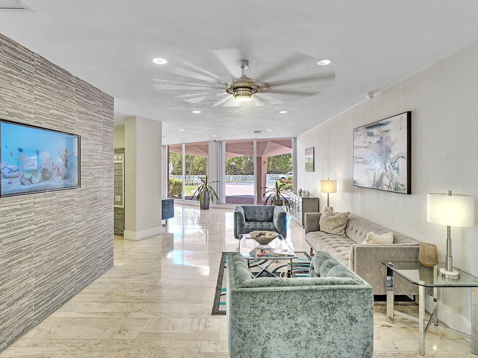 301 N Ocean Blvd 105