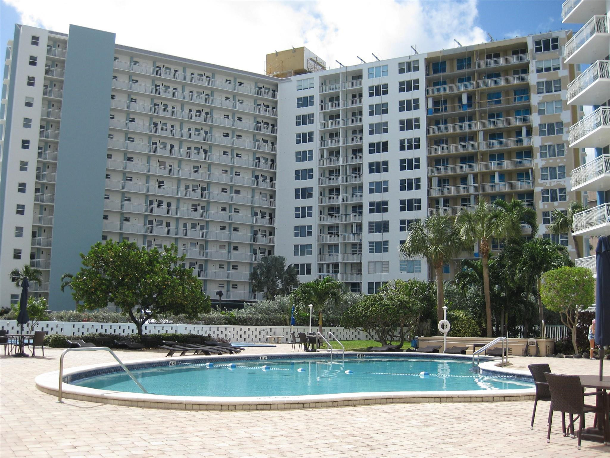 301 N Ocean Blvd 909