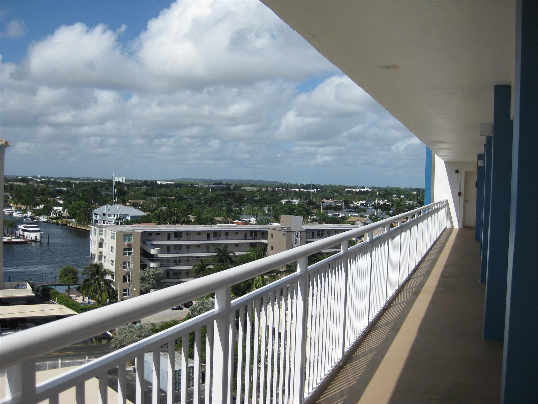 301 N Ocean Blvd 909