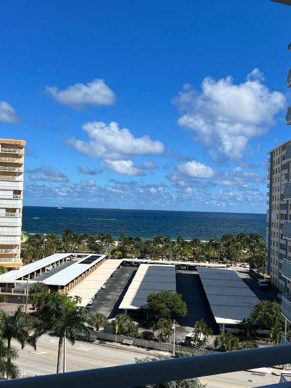 301 N Ocean Blvd 909