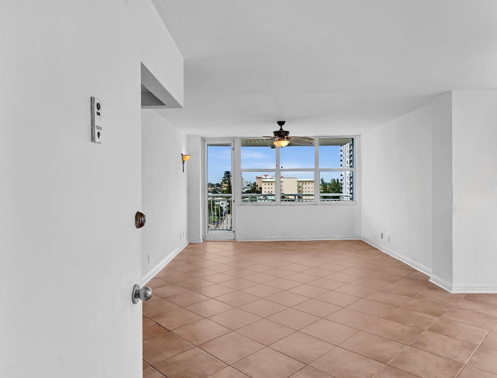 301 N Ocean Blvd 805