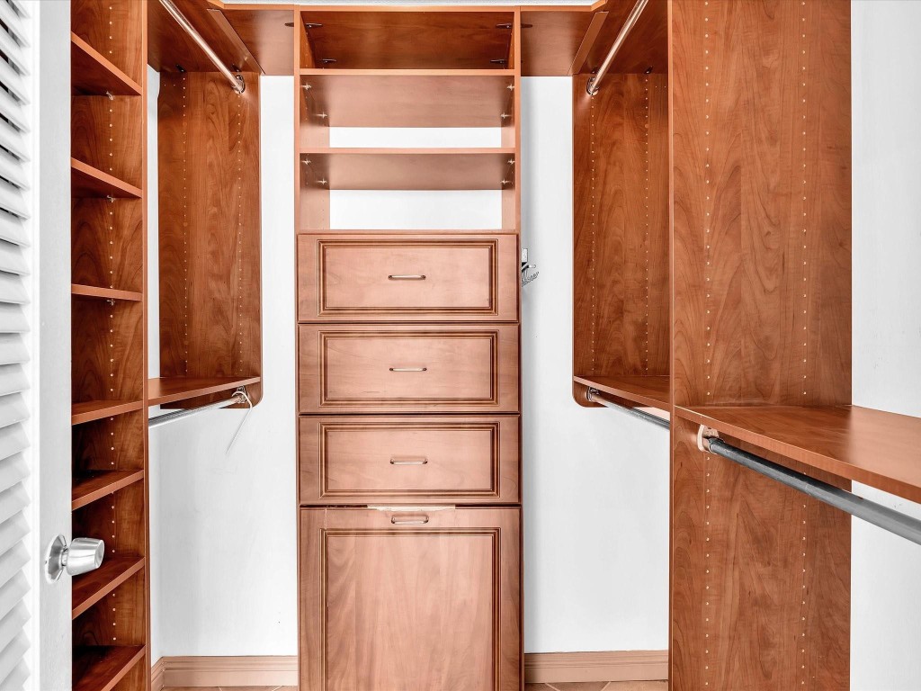 301 N Ocean Blvd 805