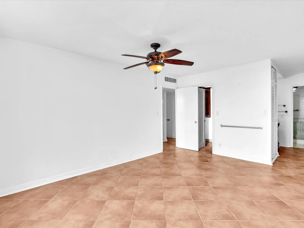 301 N Ocean Blvd 805