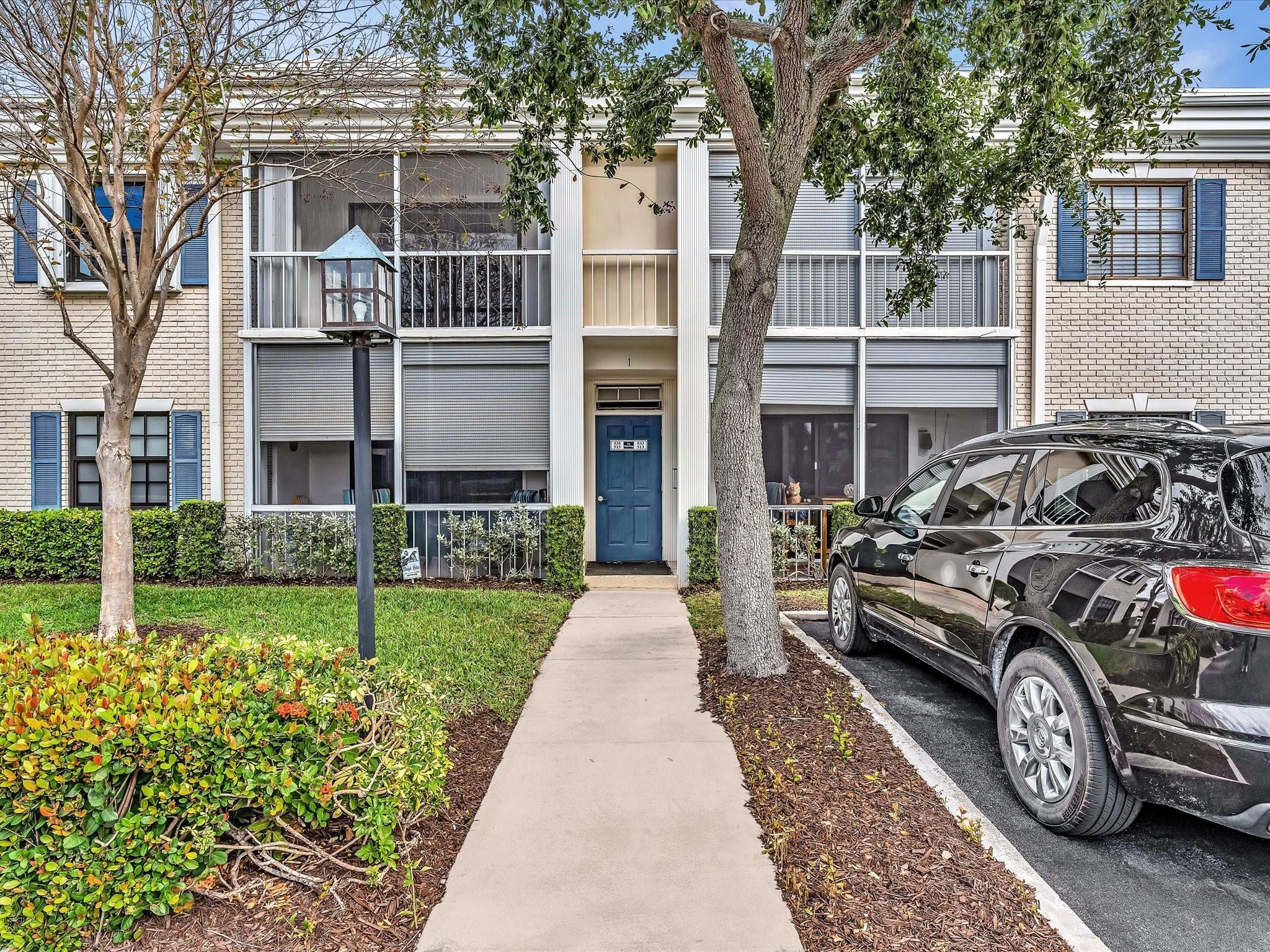 150 Cypress Club Dr 535