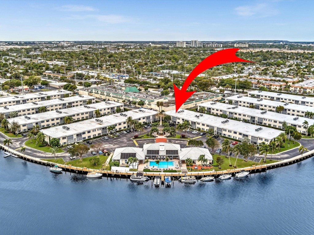 150 Cypress Club Dr 535