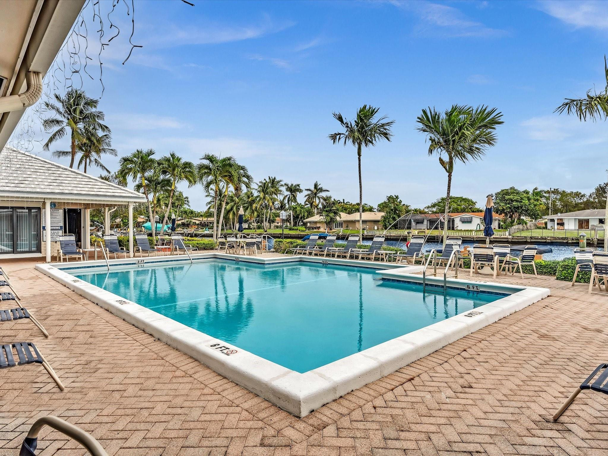 150 Cypress Club Dr 535